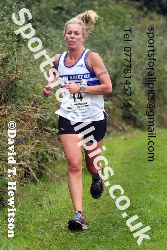 Senior Womens relay, 2021 Farringdon Open Cross Country, Sunderland . Photo: David T. Hewitson/Sports for All Pics